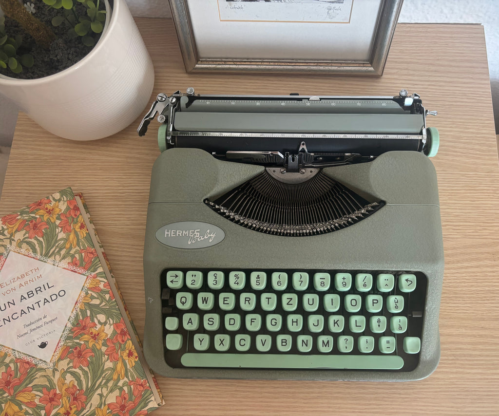 Hermes Baby mint