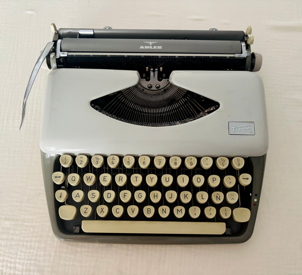 Adler Tippa
