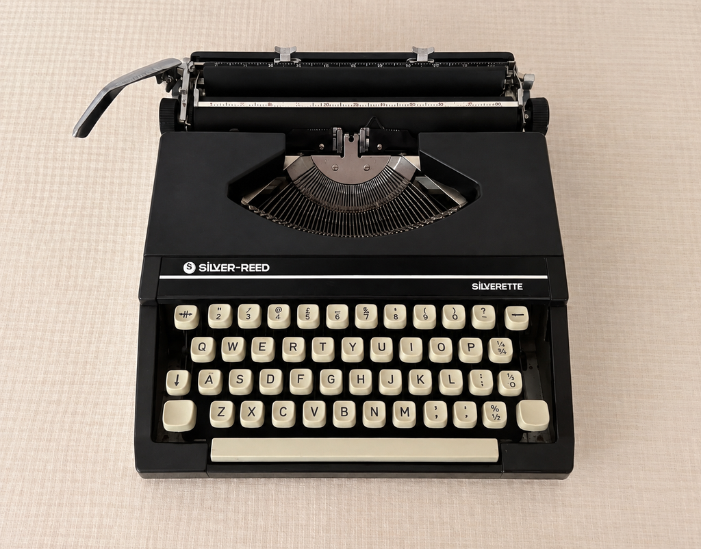 Silver-Reed Silverette Portable Typewriter
